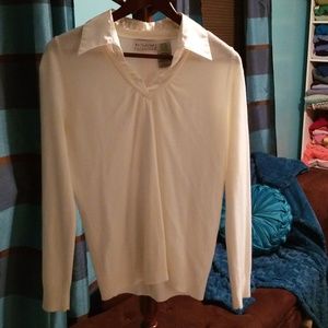 Rich Cream Sweater w/Satin Pointed Collar